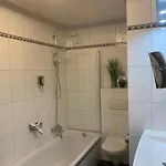 Gemuetliche In Ortsrandlage *