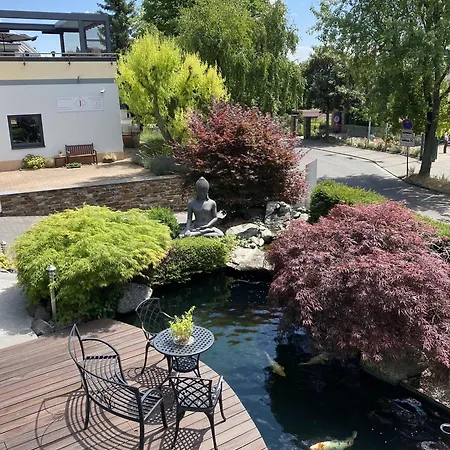 Gemuetliche In Ortsrandlage *