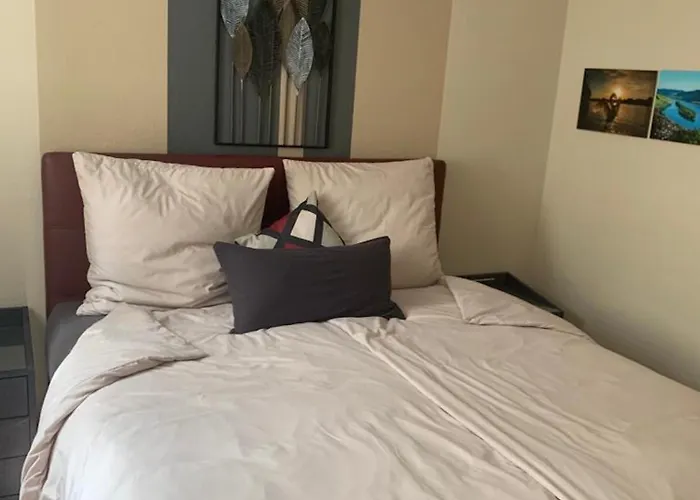 Gemuetliche In Ortsrandlage * Рюдесхайм-на-Рейне