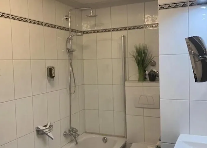 Апартаменты Gemuetliche In Ortsrandlage Рюдесхайм-на-Рейне