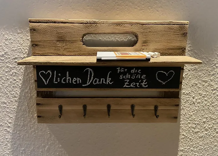 Gemuetliche In Ortsrandlage Апартаменты