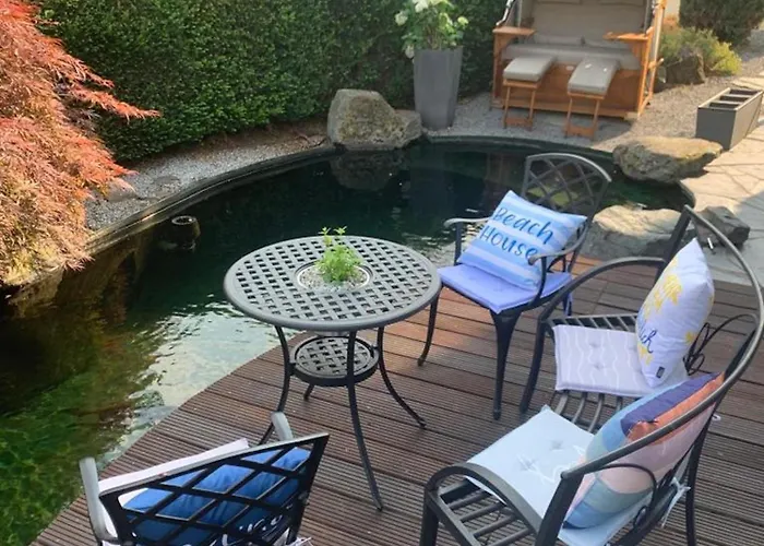 Gemuetliche In Ortsrandlage Апартаменты